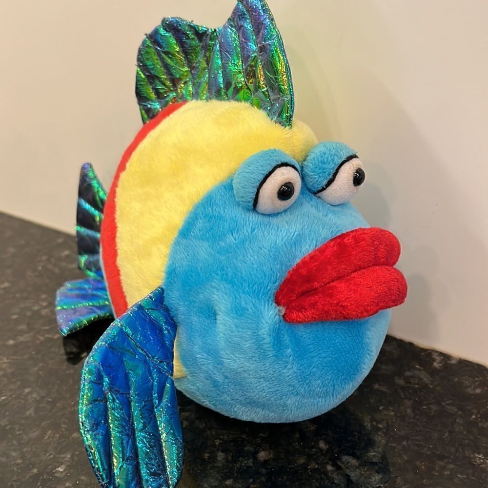 Ganz Webkinz Pucker Fish Plush No Code - Picture 6 of 6
